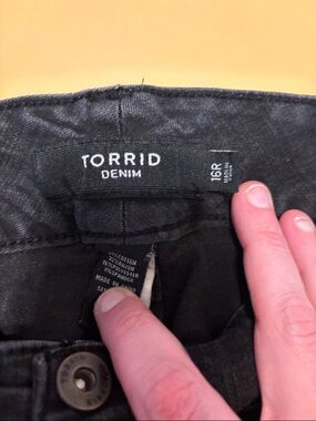 torrid Black Denim Jeans - Classic Waistband Detail